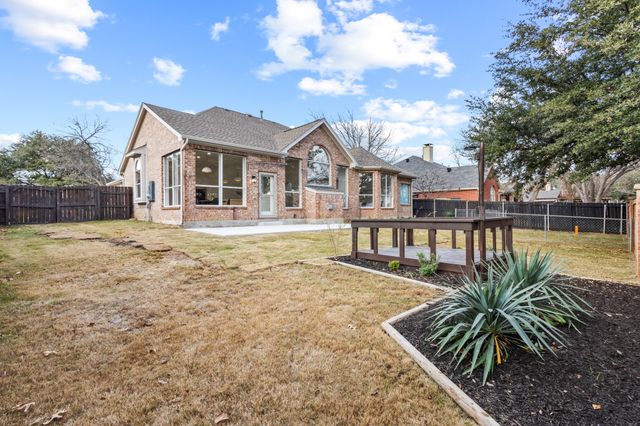 8200 Beverly Drive, North Richland Hills, TX 76182