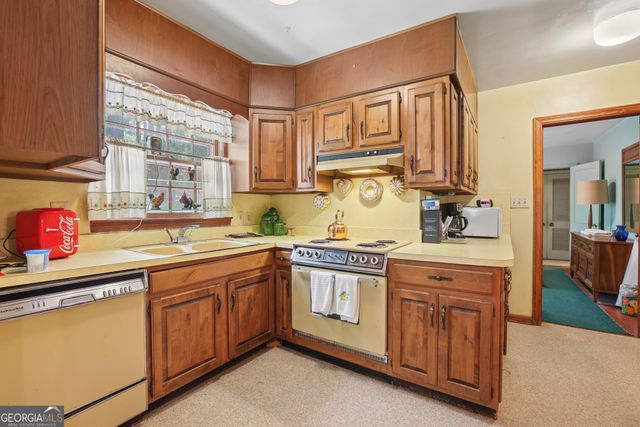 1693 E Clifton Road NE, Atlanta, GA 30307