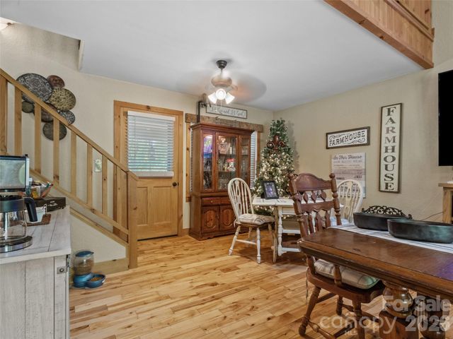 80 Ferguson Lane, Bakersville, NC 28705
