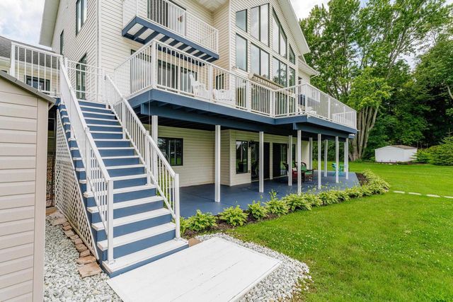 32840 80TH STREET, Burlington, WI 53105