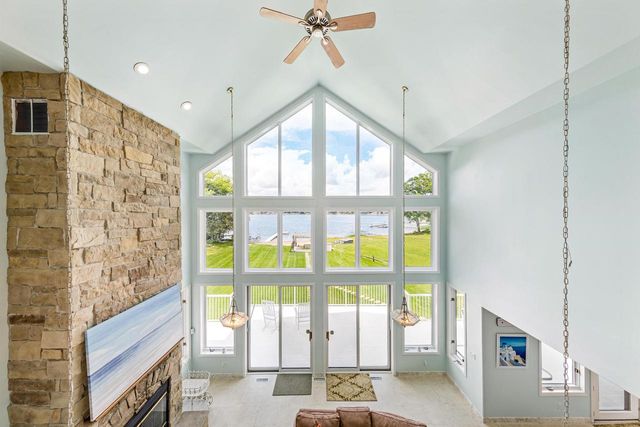 32840 80TH STREET, Burlington, WI 53105