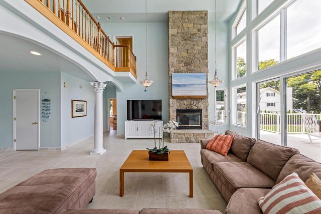 32840 80TH STREET, Burlington, WI 53105