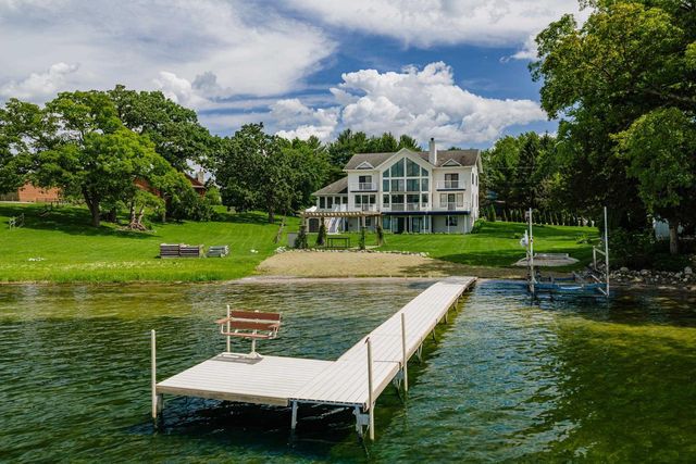 32840 80TH STREET, Burlington, WI 53105