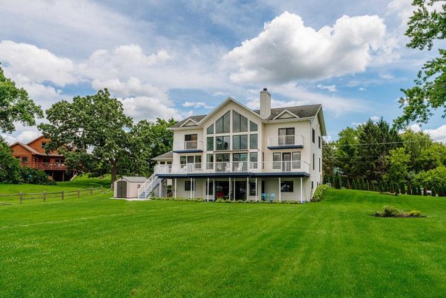 32840 80TH STREET, Burlington, WI 53105
