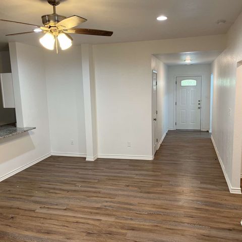 1406 W Sears Street, Denison, TX 75020