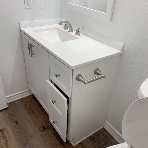 1406 W Sears Street, Denison, TX 75020