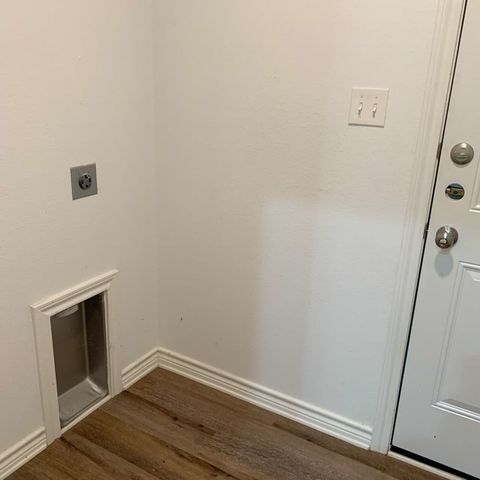 1406 W Sears Street, Denison, TX 75020