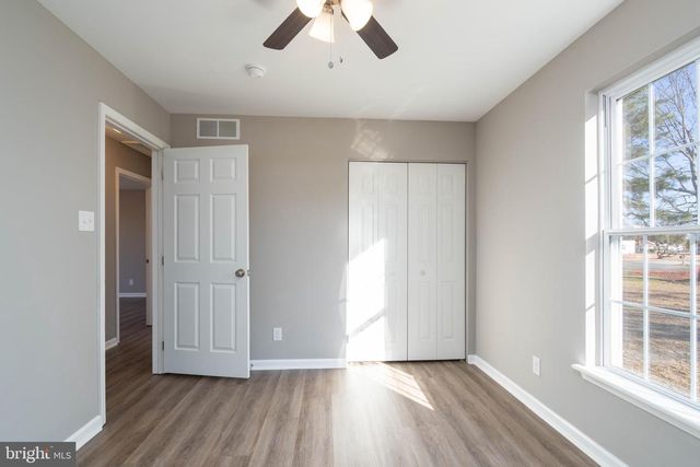 1058 CHARLES ST, Vineland, NJ 08360