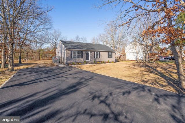 1058 CHARLES ST, Vineland, NJ 08360