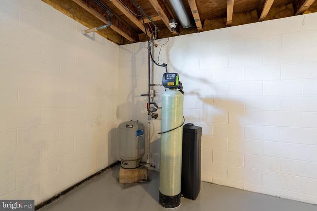 1058 CHARLES ST, Vineland, NJ 08360