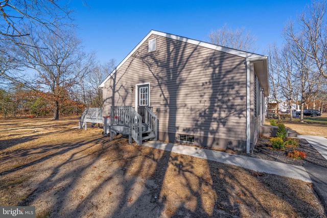 1058 CHARLES ST, Vineland, NJ 08360