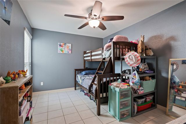 22 Hideaway Drive, Friendswood, TX 77546