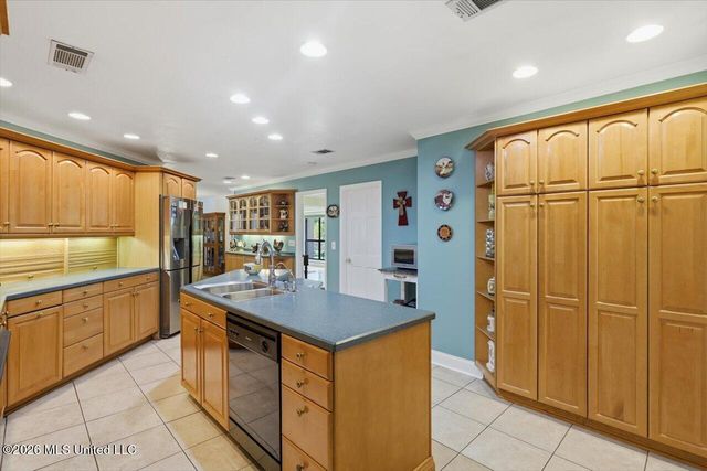 58 N Terrapin Hill Road, Brandon, MS 39042