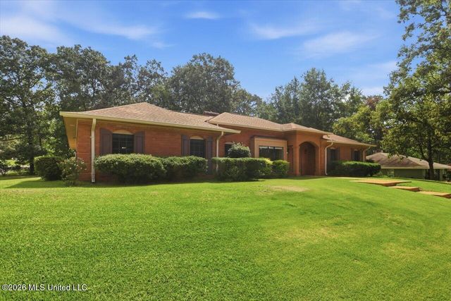 58 N Terrapin Hill Road, Brandon, MS 39042