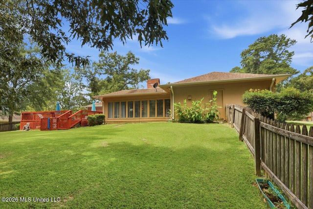 58 N Terrapin Hill Road, Brandon, MS 39042