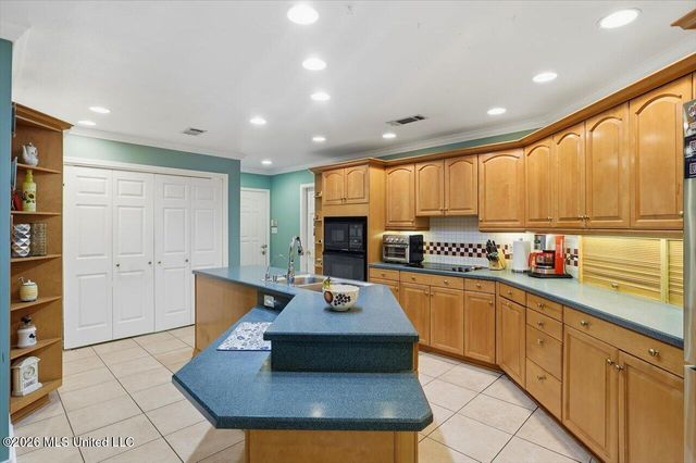 58 N Terrapin Hill Road, Brandon, MS 39042