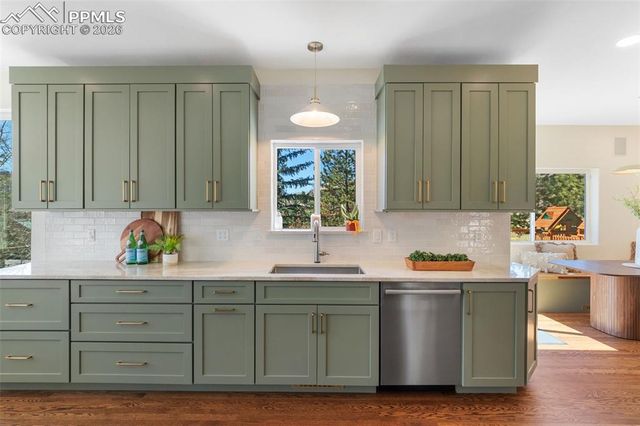 120 Red Clover Court, Woodland Park, CO 80863