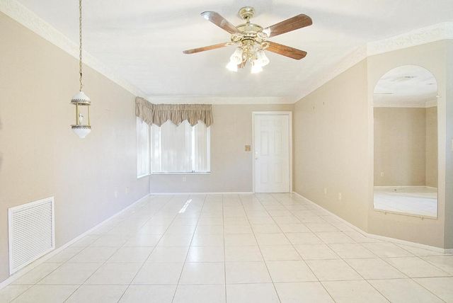 295 NW Archer Avenue, Port St. Lucie, Port St Lucie, FL 34983