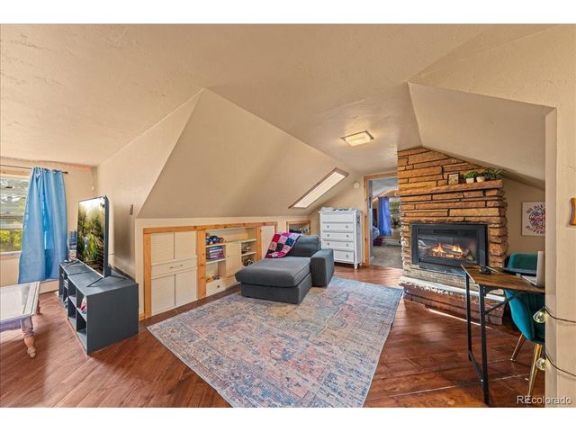 40 Ski Rd, Allenspark, CO 80510