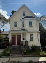 5 Brown 3, Boston, MA 02131