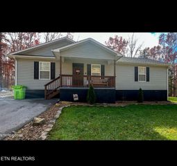 3032 Niska Drive, Crossville, TN 38572