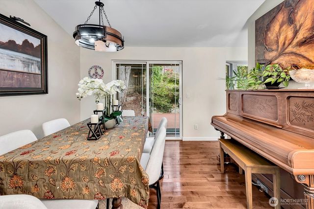 15228 SE 49th Street, Bellevue, WA 98006