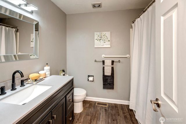 15228 SE 49th Street, Bellevue, WA 98006