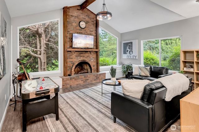 15228 SE 49th Street, Bellevue, WA 98006