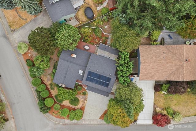 15228 SE 49th Street, Bellevue, WA 98006