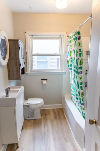 1214 Northwestern Avenue, Ames, IA 50010