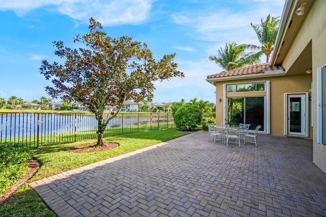 11808 Foxbriar Lake Trail, Boynton Beach, FL 33473