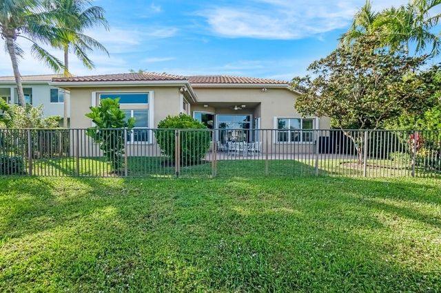 11808 Foxbriar Lake Trail, Boynton Beach, FL 33473