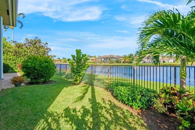 11808 Foxbriar Lake Trail, Boynton Beach, FL 33473
