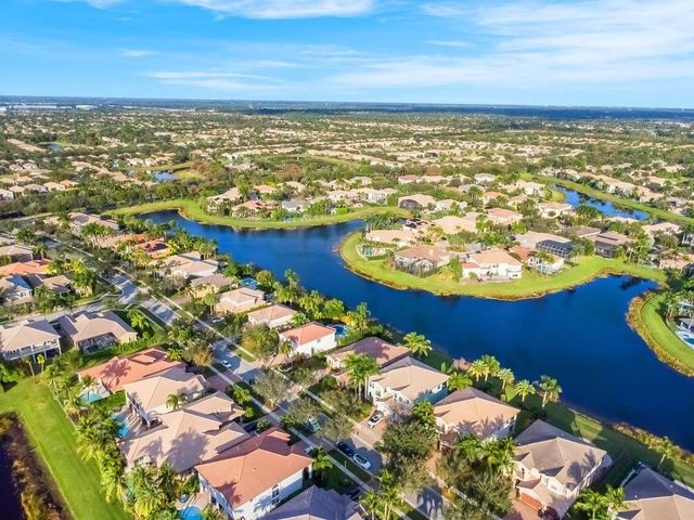 11808 Foxbriar Lake Trail, Boynton Beach, FL 33473