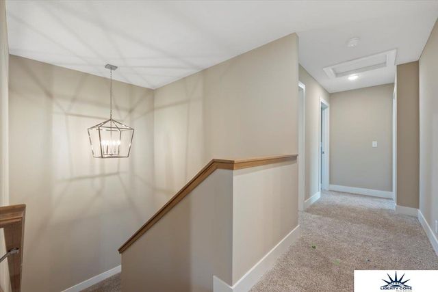 6914 Flint Drive, Papillion, NE 68046