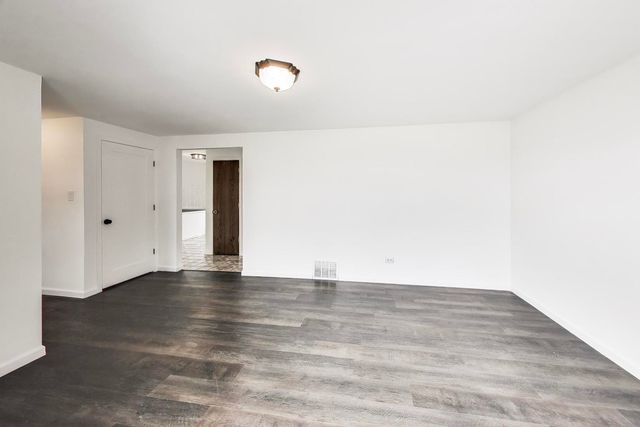 10128 Parke Avenue, Oak Lawn, IL 60453