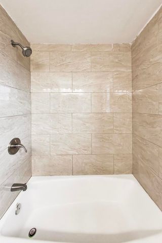 10128 Parke Avenue, Oak Lawn, IL 60453