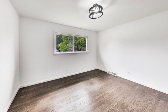 10128 Parke Avenue, Oak Lawn, IL 60453