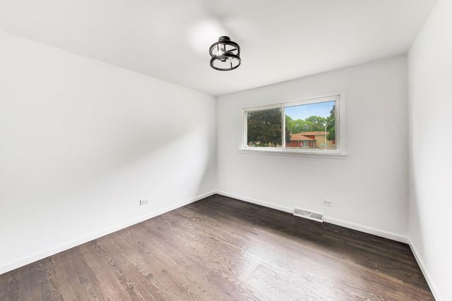 10128 Parke Avenue, Oak Lawn, IL 60453