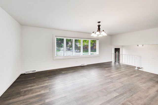 10128 Parke Avenue, Oak Lawn, IL 60453
