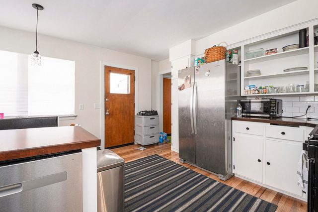 3041 Burton Street Se, City Of Grand Rapids, MI 49546