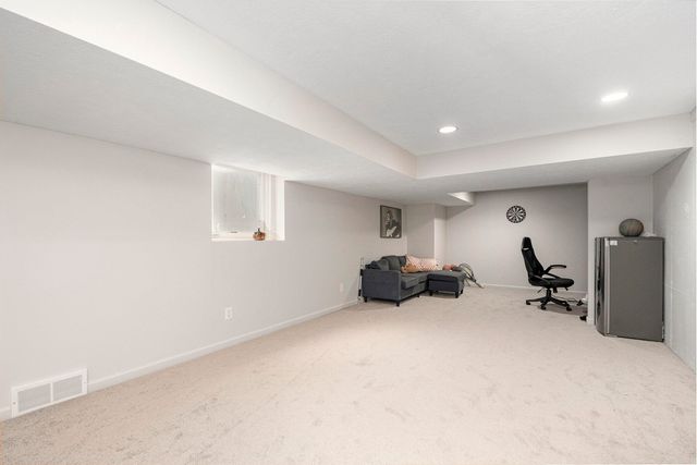 3041 Burton Street Se, City Of Grand Rapids, MI 49546