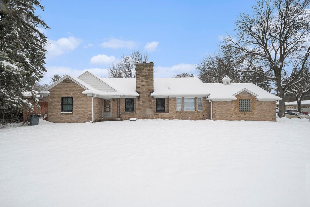 3041 Burton Street Se, City Of Grand Rapids, MI 49546