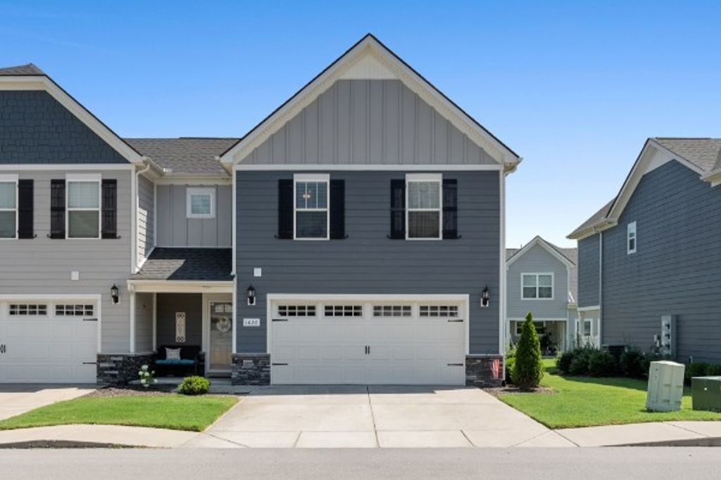 1626 Calcutta Dr, Murfreesboro, TN 37128