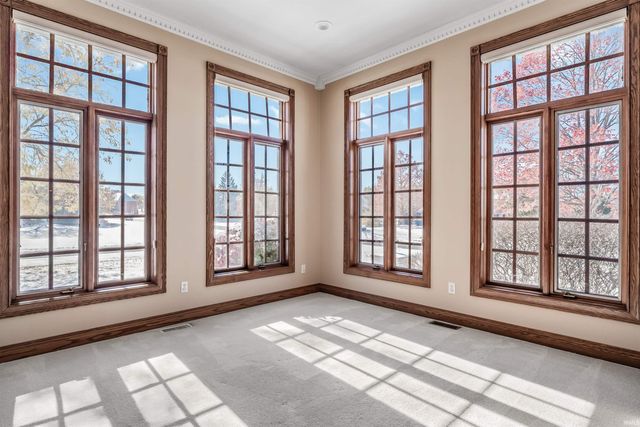 1521 Sycamore Hills Drive, Fort Wayne, IN 46814