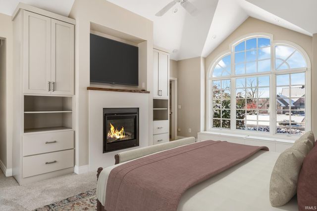 1521 Sycamore Hills Drive, Fort Wayne, IN 46814