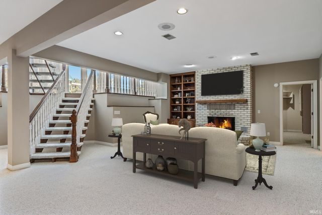 1521 Sycamore Hills Drive, Fort Wayne, IN 46814