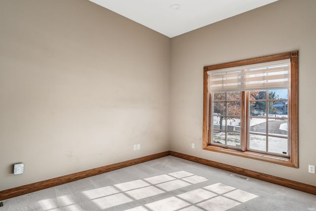 1521 Sycamore Hills Drive, Fort Wayne, IN 46814