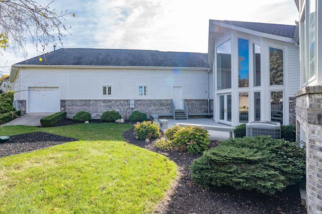 1521 Sycamore Hills Drive, Fort Wayne, IN 46814