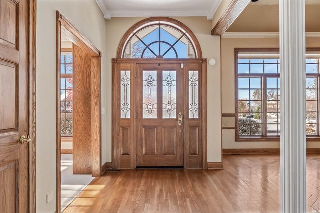 1521 Sycamore Hills Drive, Fort Wayne, IN 46814